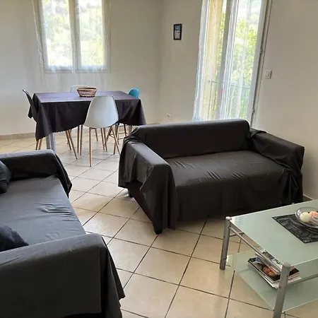 Prázdninový dům Maison De Charme A Avec Terrasse Et Jardin