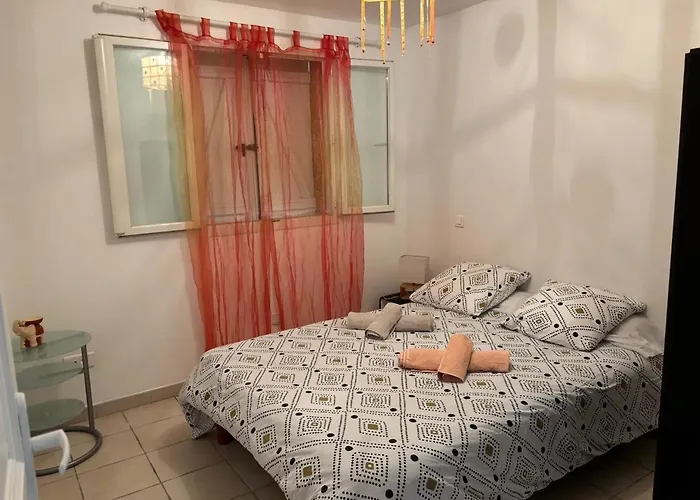 Maison De Charme A Avec Terrasse Et Jardin Дом отдыха Аяччо