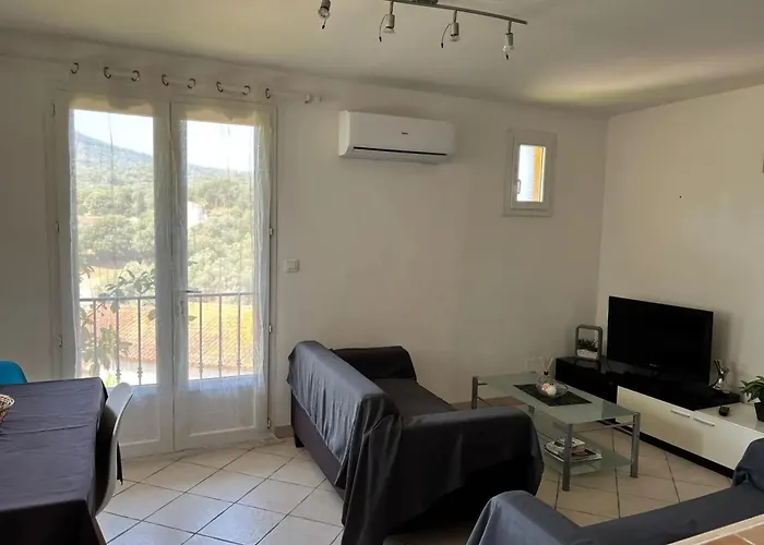 Дом отдыха Maison De Charme A Avec Terrasse Et Jardin Аяччо